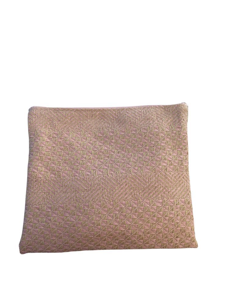 Stationary_Set_-_Straw_1