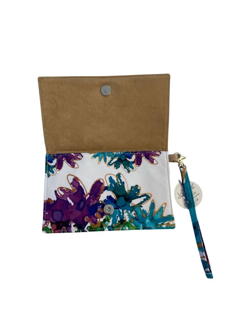 Wristlet_Live_Life_in_Full_Bloom